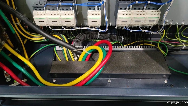 数控机床开机注意事项