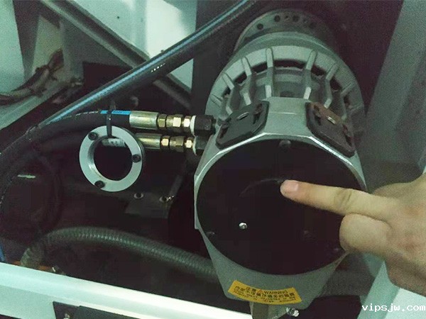 回转油缸漏水云开电竞下载